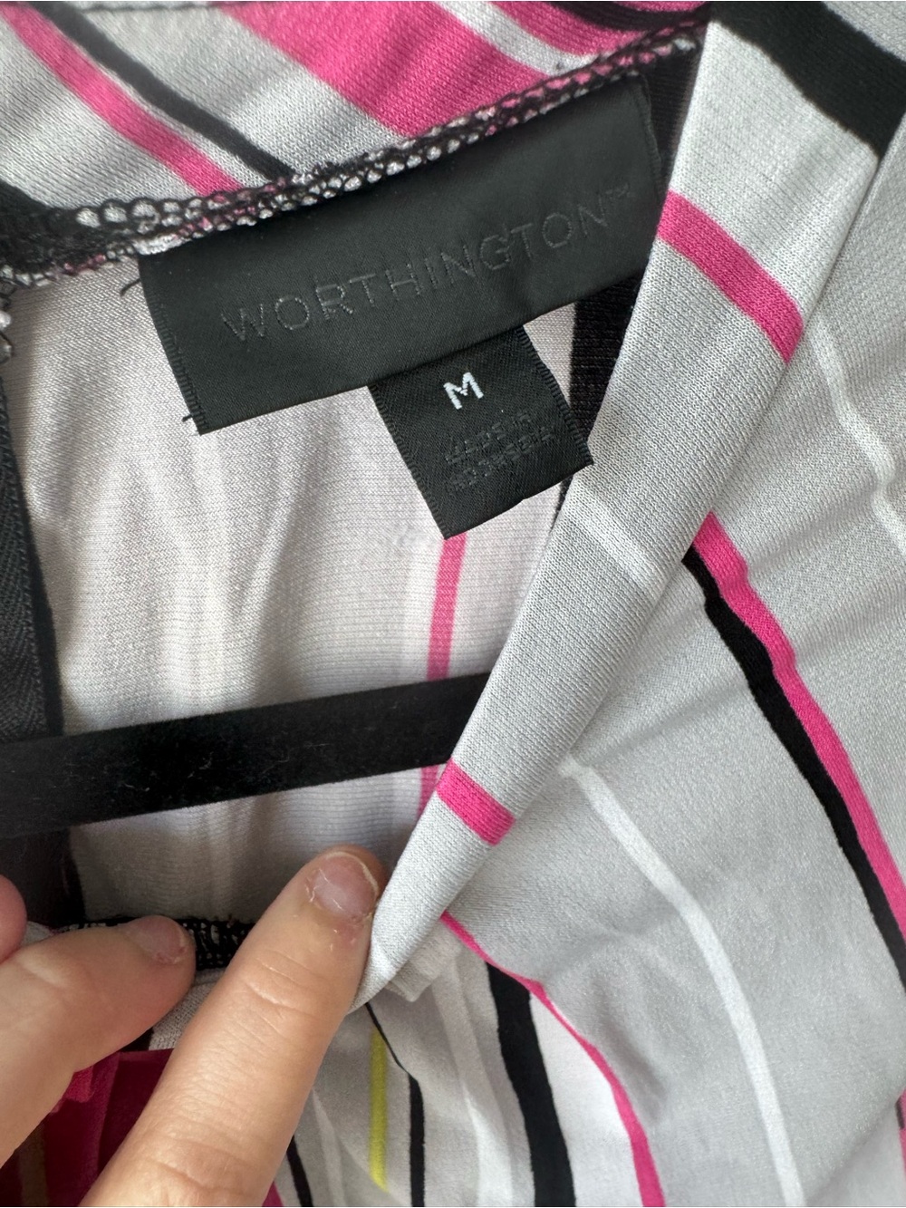 Worthington medium pink striped short sleeve blouse - Picture 2 of 3